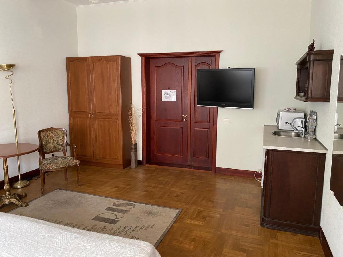 Hotel Kert Free Parking Riga Eksteriør bilde