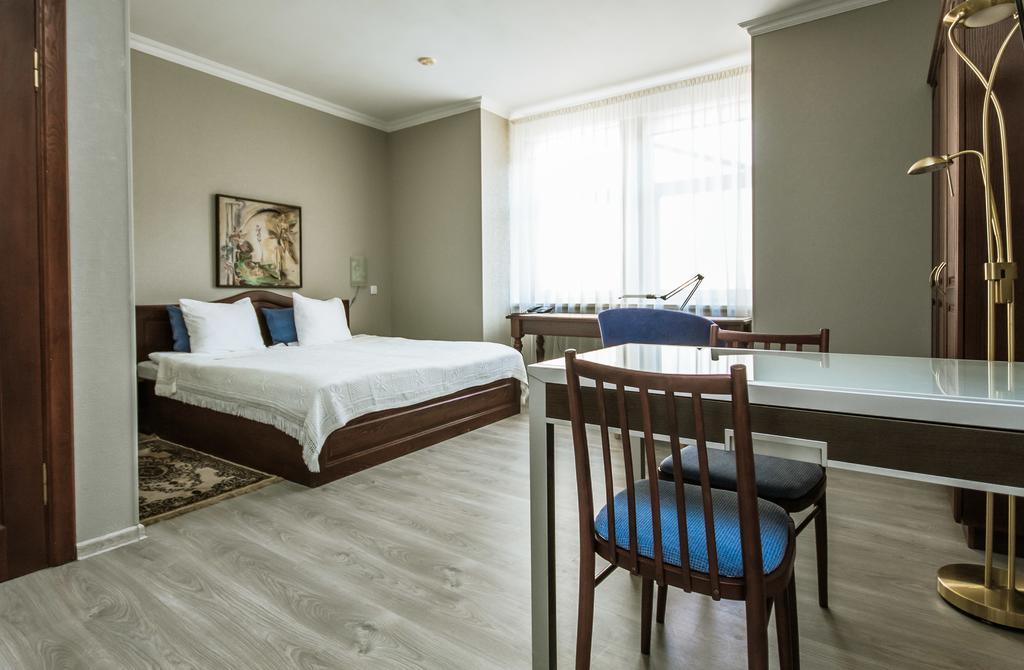 Hotel Kert Free Parking Riga Eksteriør bilde